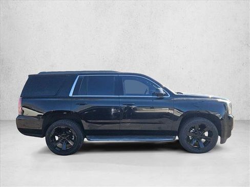 Used 2018 GMC Yukon SLE w/ HD Trailering Package image 4