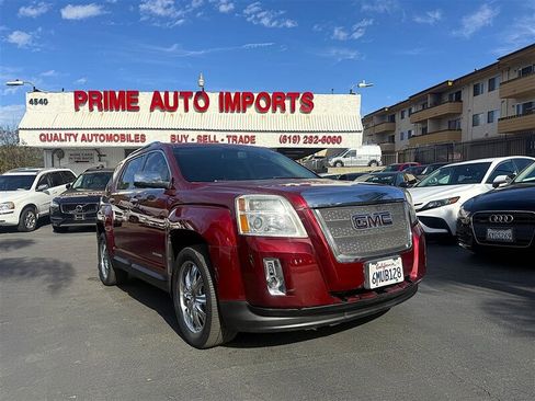 Used 2011 GMC Terrain SLT w/ Cargo Package image 1