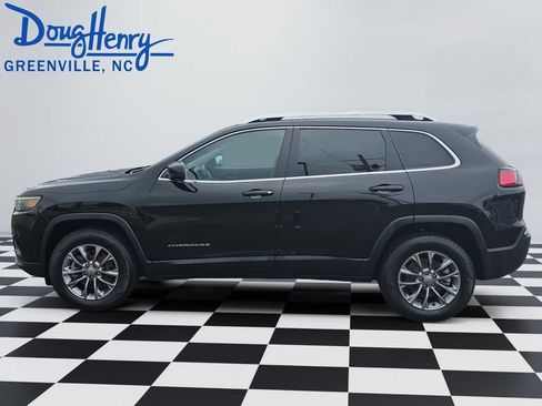 Used 2020 Jeep Cherokee Latitude Plus w/ Cold Weather Group AWD/4WD image 2