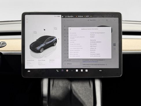 Used 2024 Tesla Model Y Long Range AWD/4WD image 11
