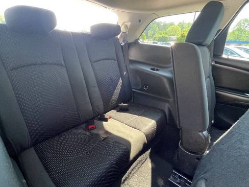 Used 2018 Dodge Journey SE w/ Blacktop Package FWD image 18