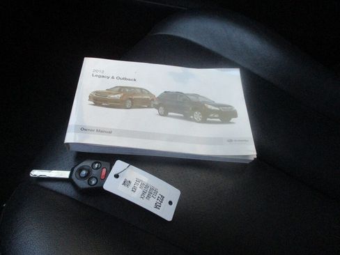 Used 2012 Subaru Outback 2.5i Premium w/ All-Weather Pkg AWD/4WD image 37