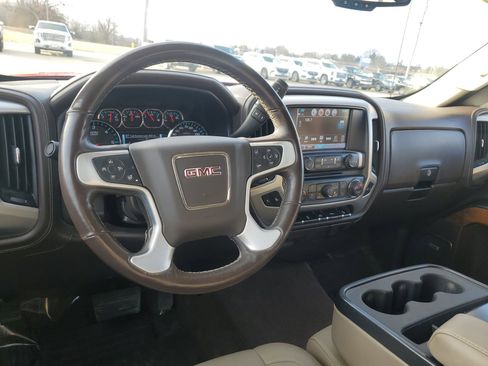 Used 2018 GMC Sierra 1500 SLT w/ SLT Premium Package image 19