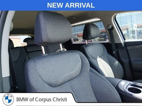 Used 2023 Hyundai Santa Fe SE AWD/4WD image 16