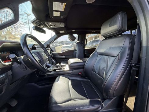 Used 2021 Ford F150 Lariat w/ Equipment Group 502A High image 11