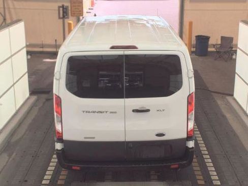Used 2023 Ford Transit 350 XLT RWD image 9