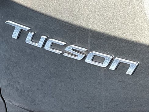 Used 2022 Hyundai Tucson SEL w/ Convenience + Premium Package image 22