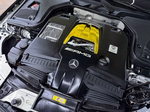 Used 2019 Mercedes-Benz E 63 AMG S image 27