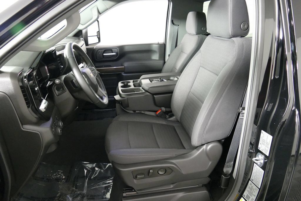 Used 2024 Chevrolet Silverado 2500 LT w/ Convenience Package AWD/4WD image 24