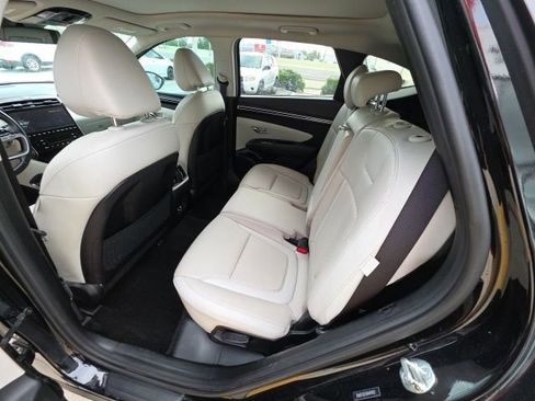 Used 2024 Hyundai Tucson Limited image 25