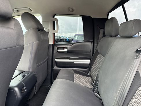 Used 2018 Toyota Tundra SR5 w/ TRD Off Road Package image 12