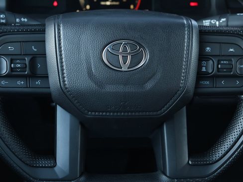 New 2026 Toyota Tacoma TRD Sport image 19