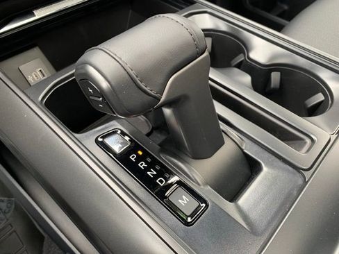 Certified 2025 Ford F150 Lariat AWD/4WD image 27