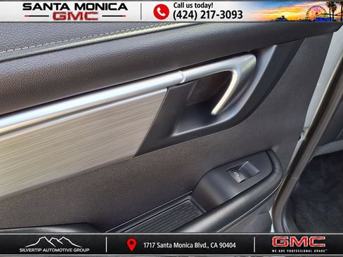 Used 2026 Buick Enclave Preferred FWD image 19