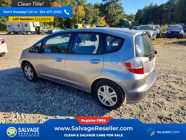 Used 2010 Honda Fit image 3