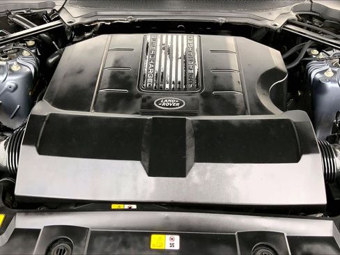 Used 2019 Land Rover Range Rover HSE image 31
