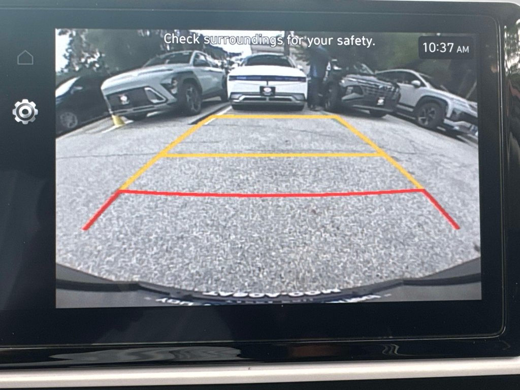 Certified 2024 Hyundai Venue Limited FWD image 27