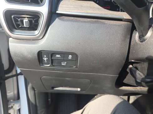 Used 2023 Kia Sorento EX w/ Panoramic Sunroof Package FWD image 14