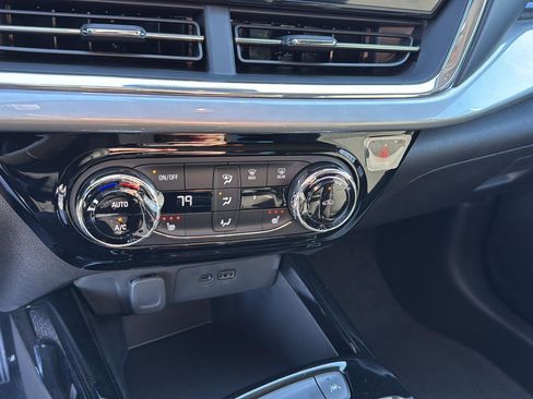 New 2026 Chevrolet Trax LT w/ Driver Confidence Package image 23