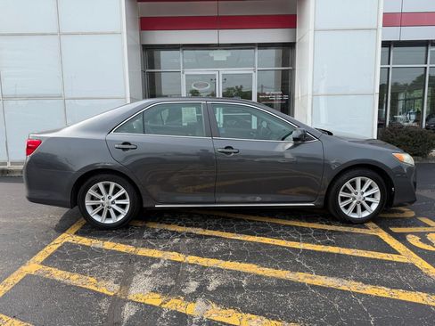 Used 2012 Toyota Camry XLE FWD image 4