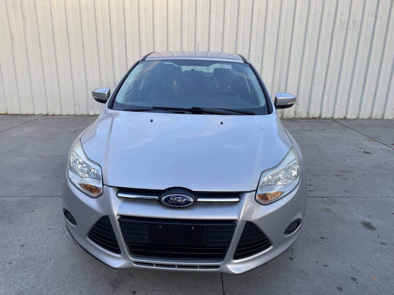 Used 2014 Ford Focus SE w/ SE Winter Package FWD image 8