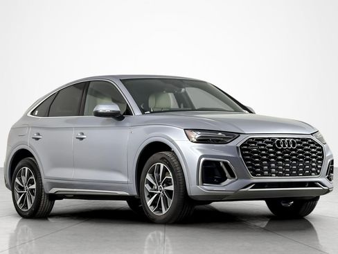 Used 2023 Audi Q5 2.0T Premium Plus w/ Premium Plus Package AWD/4WD image 7