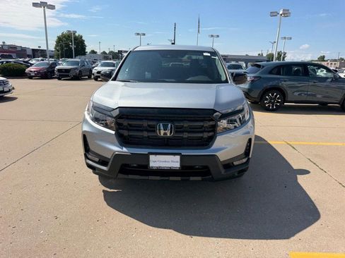 New 2026 Honda Ridgeline Sport image 7