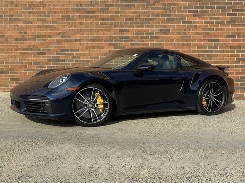 Certified 2021 Porsche 911 Turbo S image 1