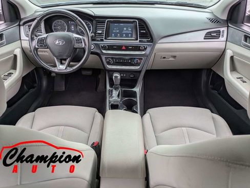 Used 2018 Hyundai Sonata SEL FWD image 17