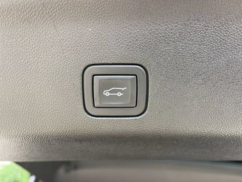 Used 2024 Cadillac Escalade Sport w/ LPO, ONYX Package AWD/4WD image 7