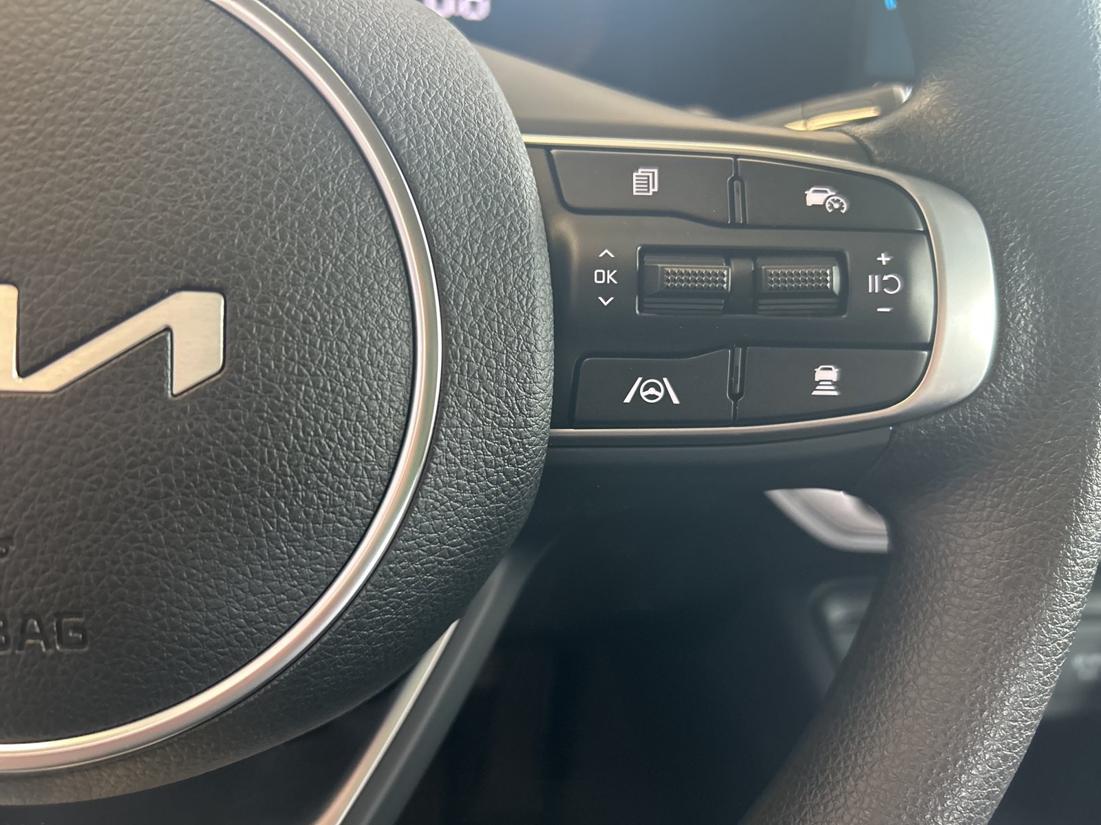 New 2026 Kia K5 LXS FWD image 18