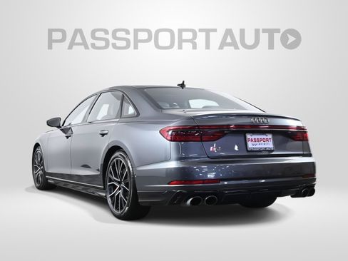 Used 2020 Audi S8 L w/ S8 Executive Package AWD/4WD image 3
