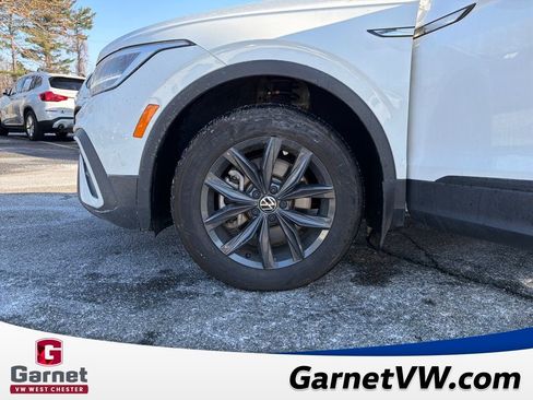 Used 2024 Volkswagen Tiguan SE image 26