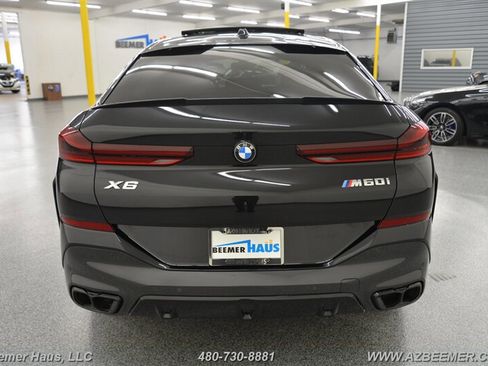 Used 2024 BMW X6 M60i w/ Dynamic Handling Package image 11