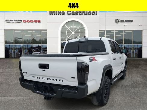 Used 2023 Toyota Tacoma SR5 image 4