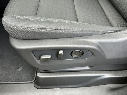 New 2026 Chevrolet Tahoe LS image 17