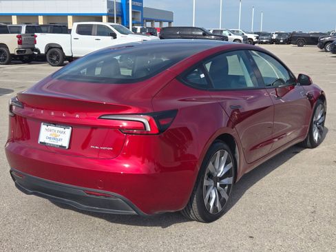 Used 2025 Tesla Model 3 Long Range AWD/4WD image 3