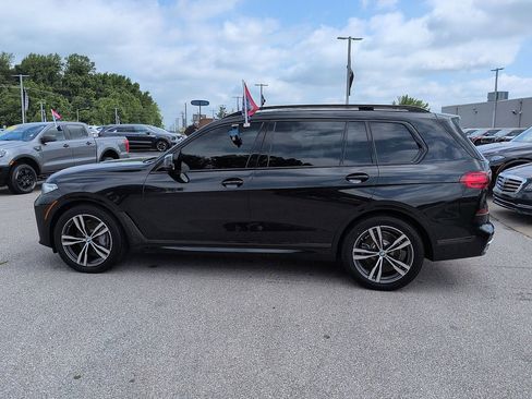 Used 2019 BMW X7 xDrive50i w/ M Sport Package AWD/4WD image 4
