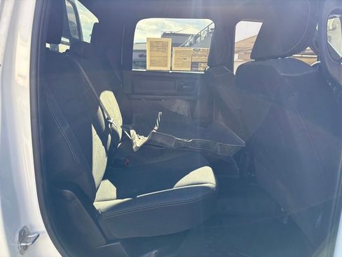 Used 2022 RAM 5500 Tradesman w/ Chrome Appearance Group image 33