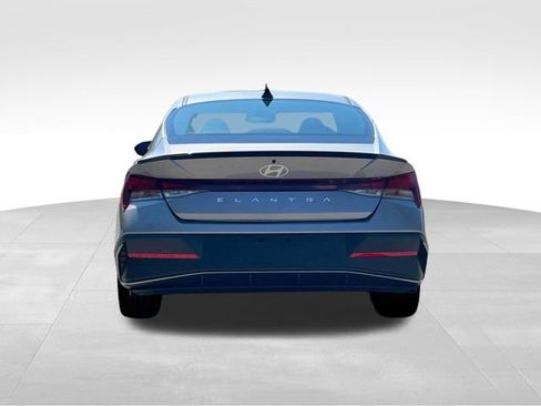 New 2025 Hyundai Elantra Sport image 6