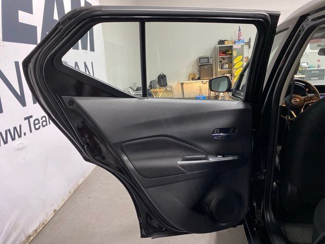 Certified 2023 Nissan Kicks SV FWD image 22