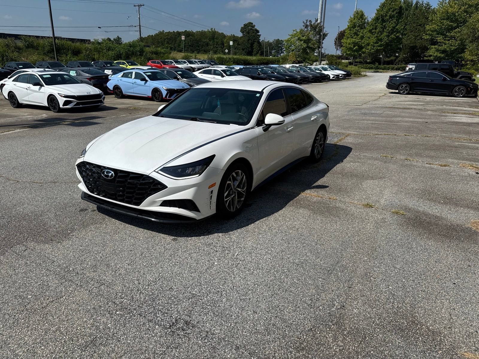 Used 2022 Hyundai Sonata SEL FWD image 1