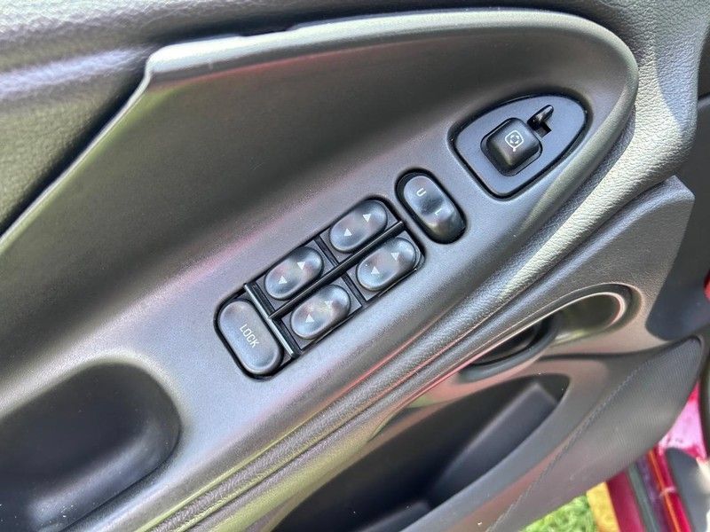 Used 2004 Ford Mustang Cobra RWD image 20