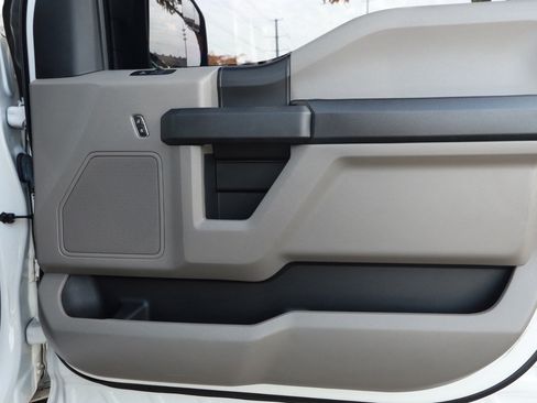 Used 2020 Ford F150 XL w/ Equipment Group 101A Mid RWD image 28