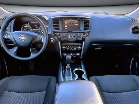 Used 2020 Nissan Pathfinder S image 7