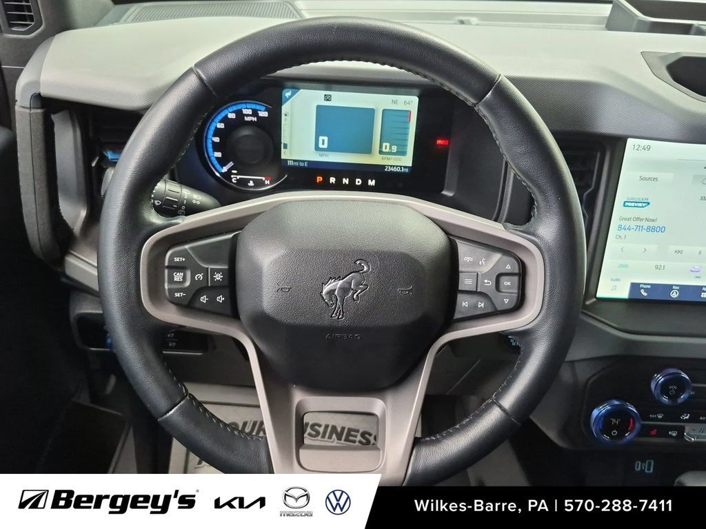 Used 2024 Ford Bronco Black Diamond AWD/4WD image 15