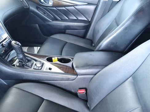 Used 2018 INFINITI Q50 Luxe RWD image 17