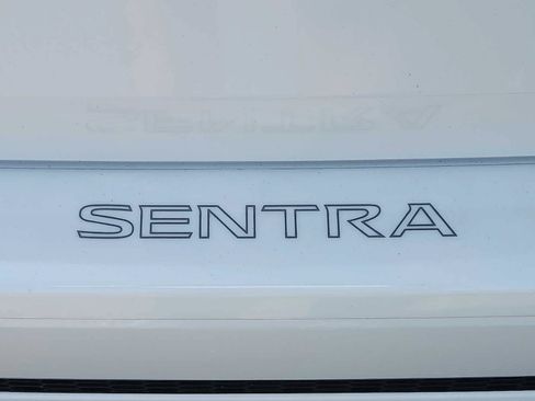 Used 2023 Nissan Sentra SV FWD image 30