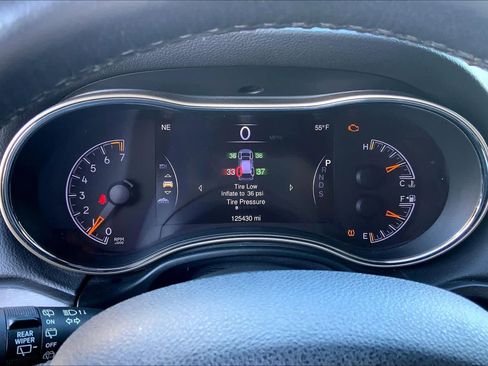 Used 2015 Jeep Grand Cherokee Limited image 26