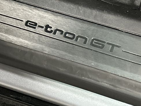 Used 2022 Audi e-tron GT Premium Plus w/ Performance Package AWD/4WD image 36